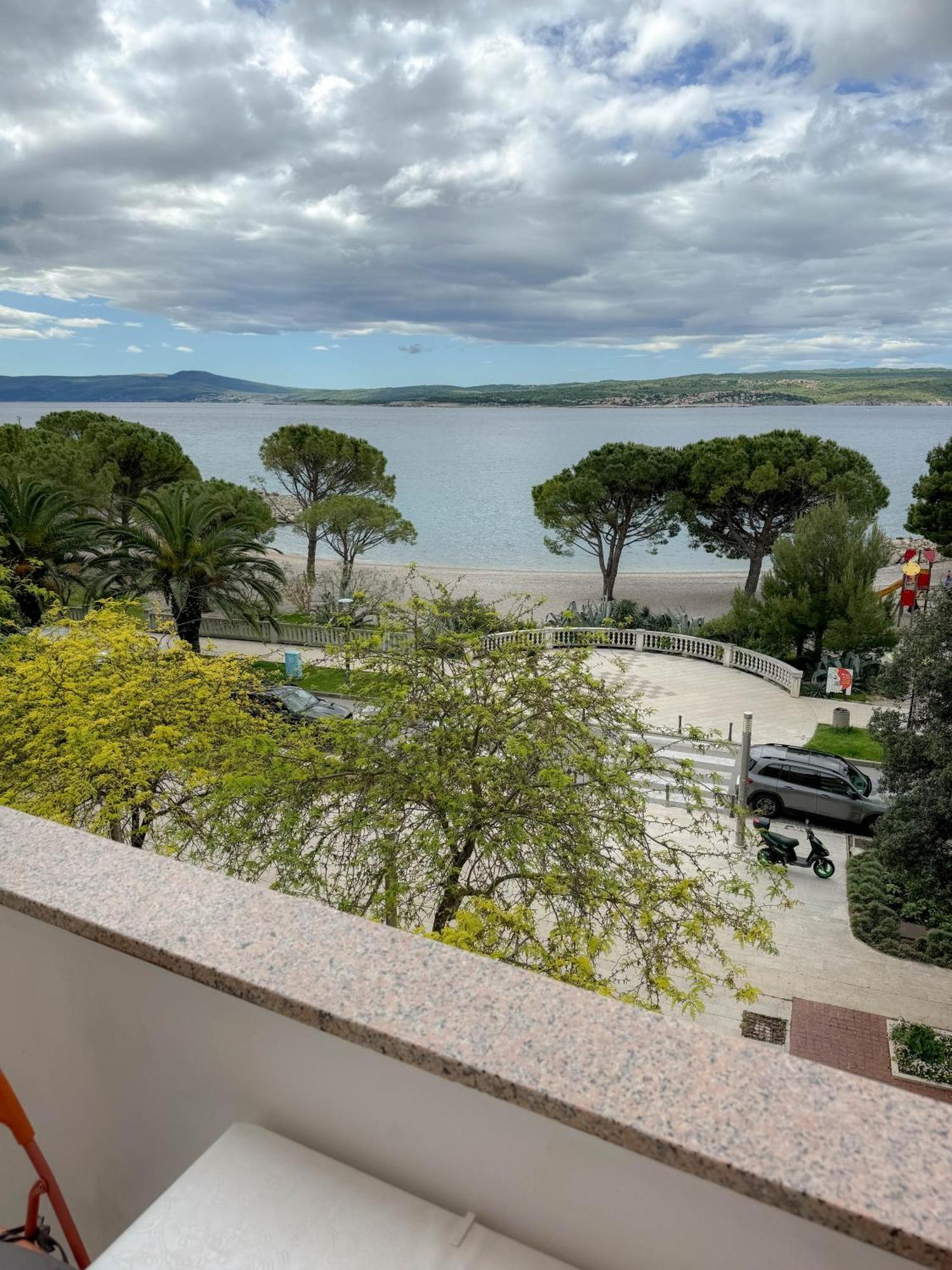 Apartment Romeo Crikvenica Eksteriør bilde